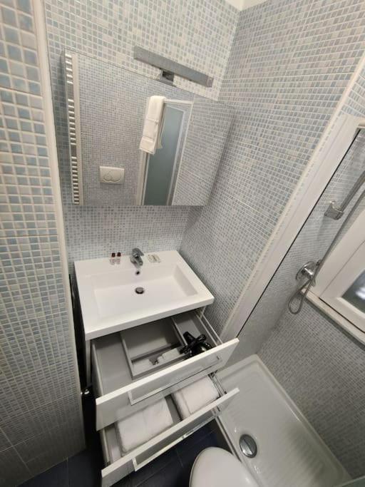 Apartament Monolocale New: Torino Centro Zewnętrze zdjęcie